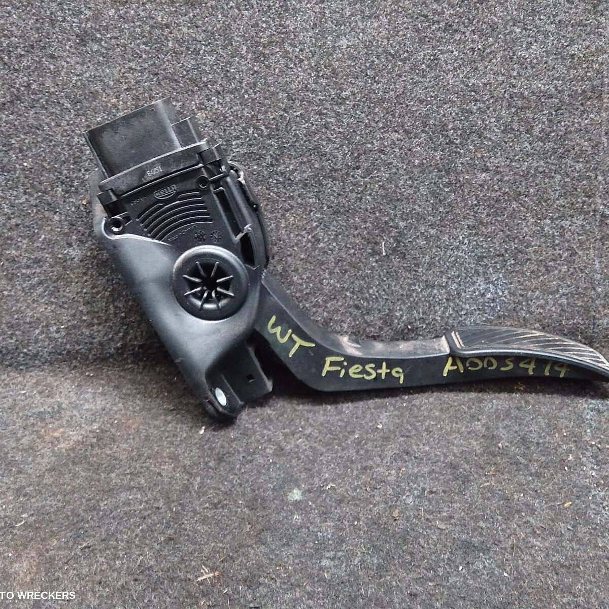 2012 FORD FIESTA Pedal Assembly