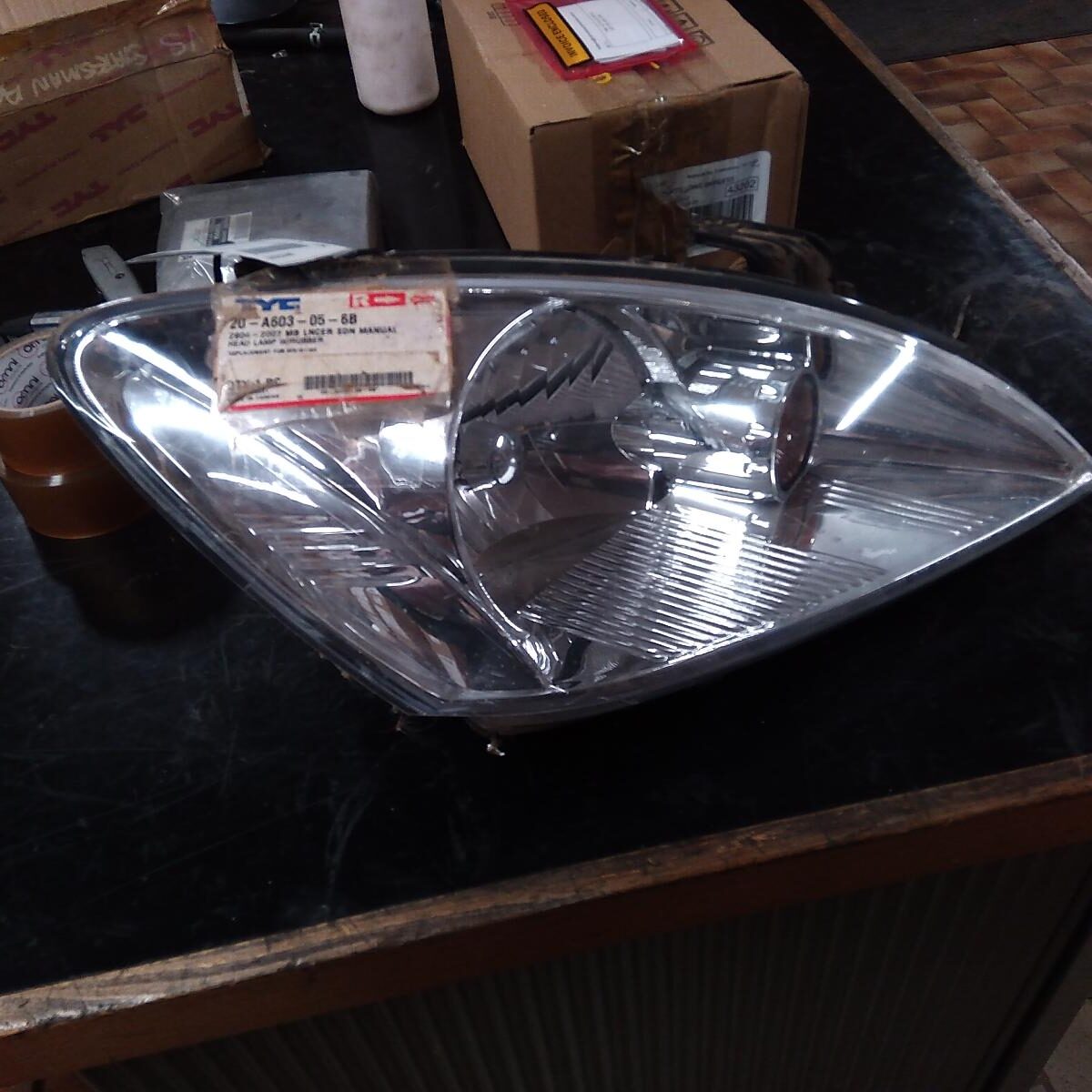 2006 MITSUBISHI LANCER RIGHT HEADLAMP