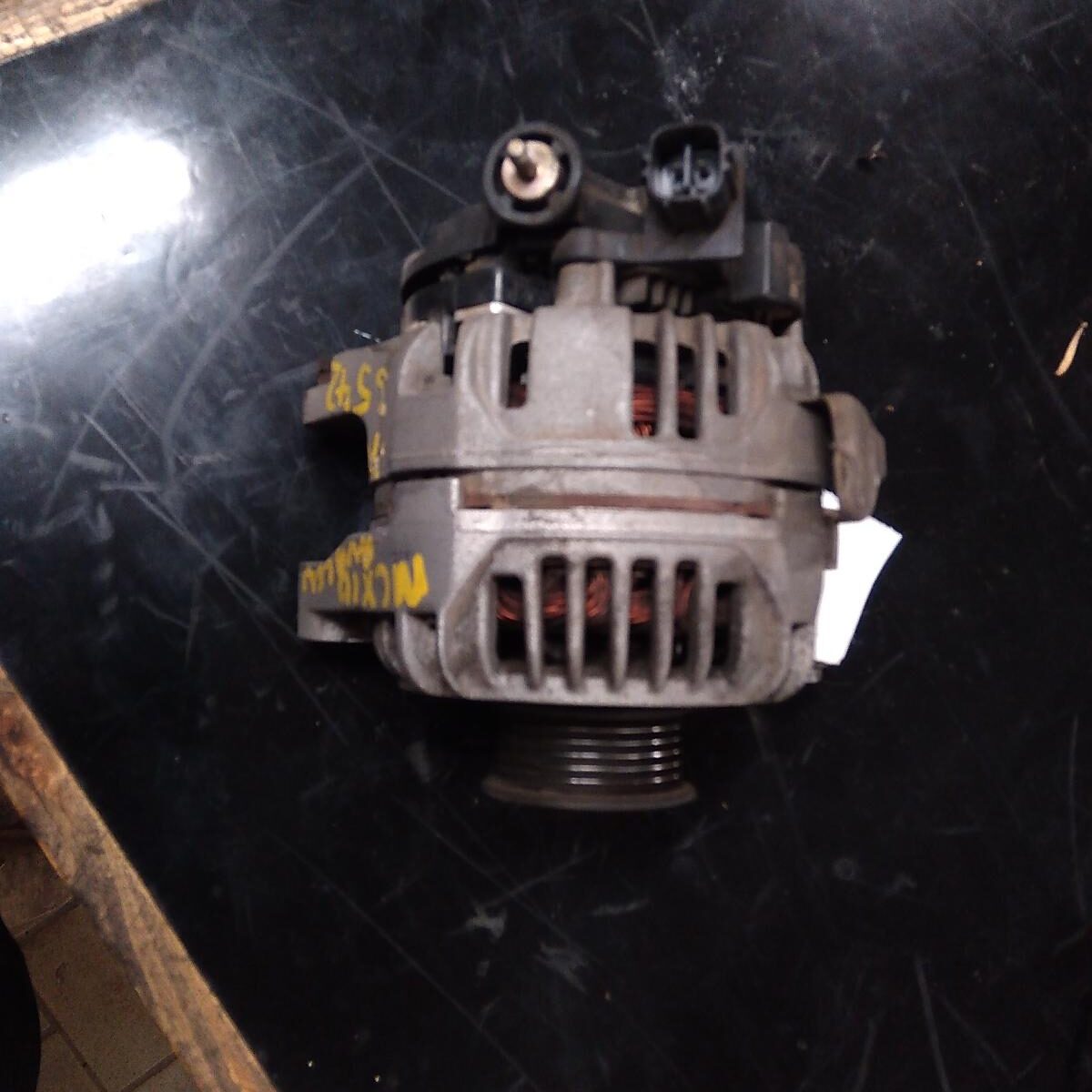 2004 TOYOTA AVALON ALTERNATOR