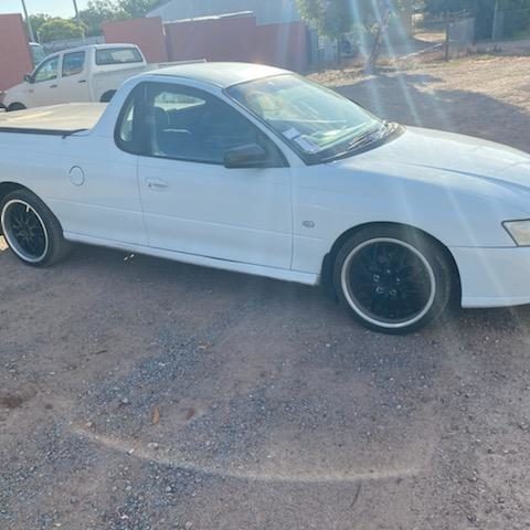 2005 HOLDEN COMMODORE TRANS/GEARBOX