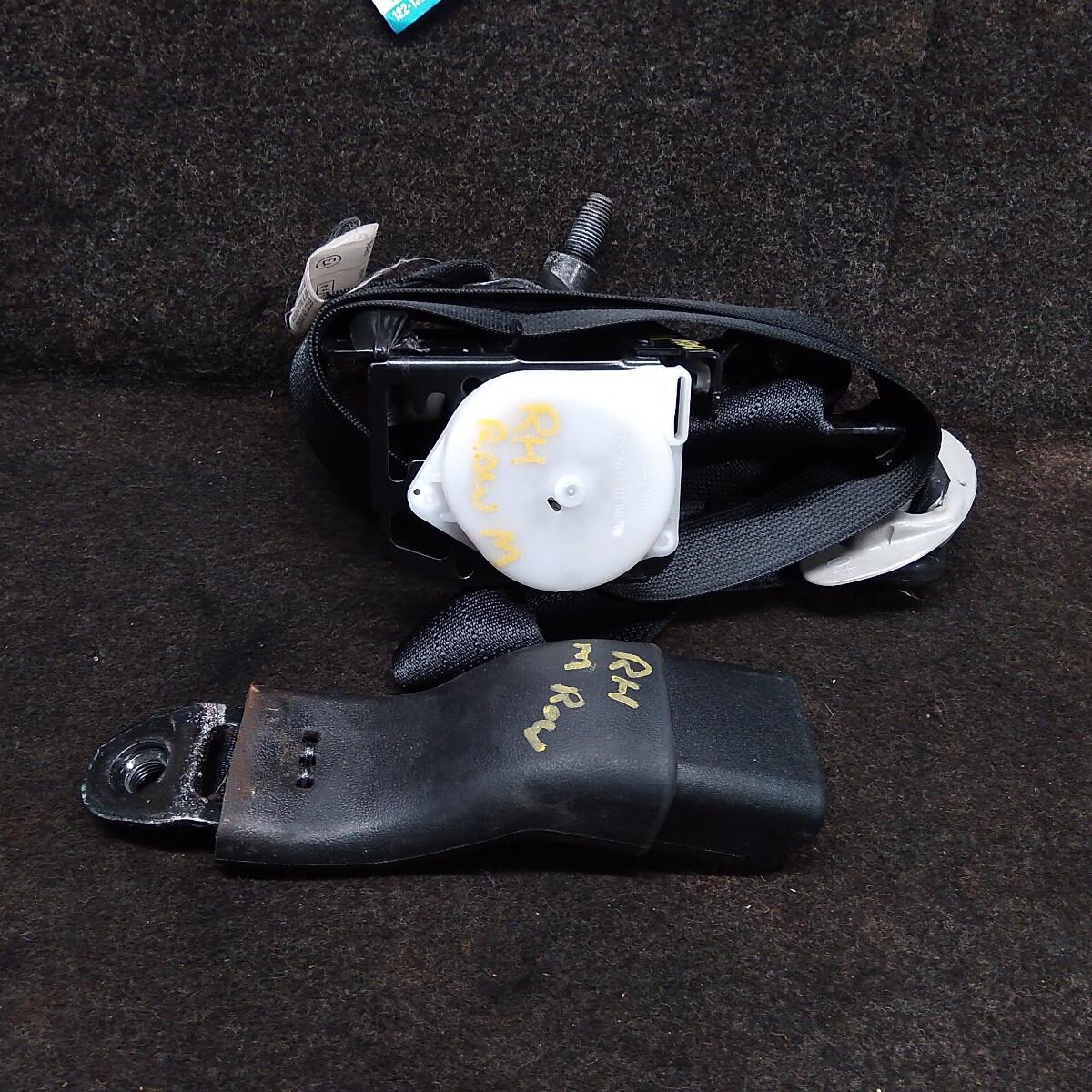 2012 TOYOTA PRADO 2nd Seat (Rear Seat)