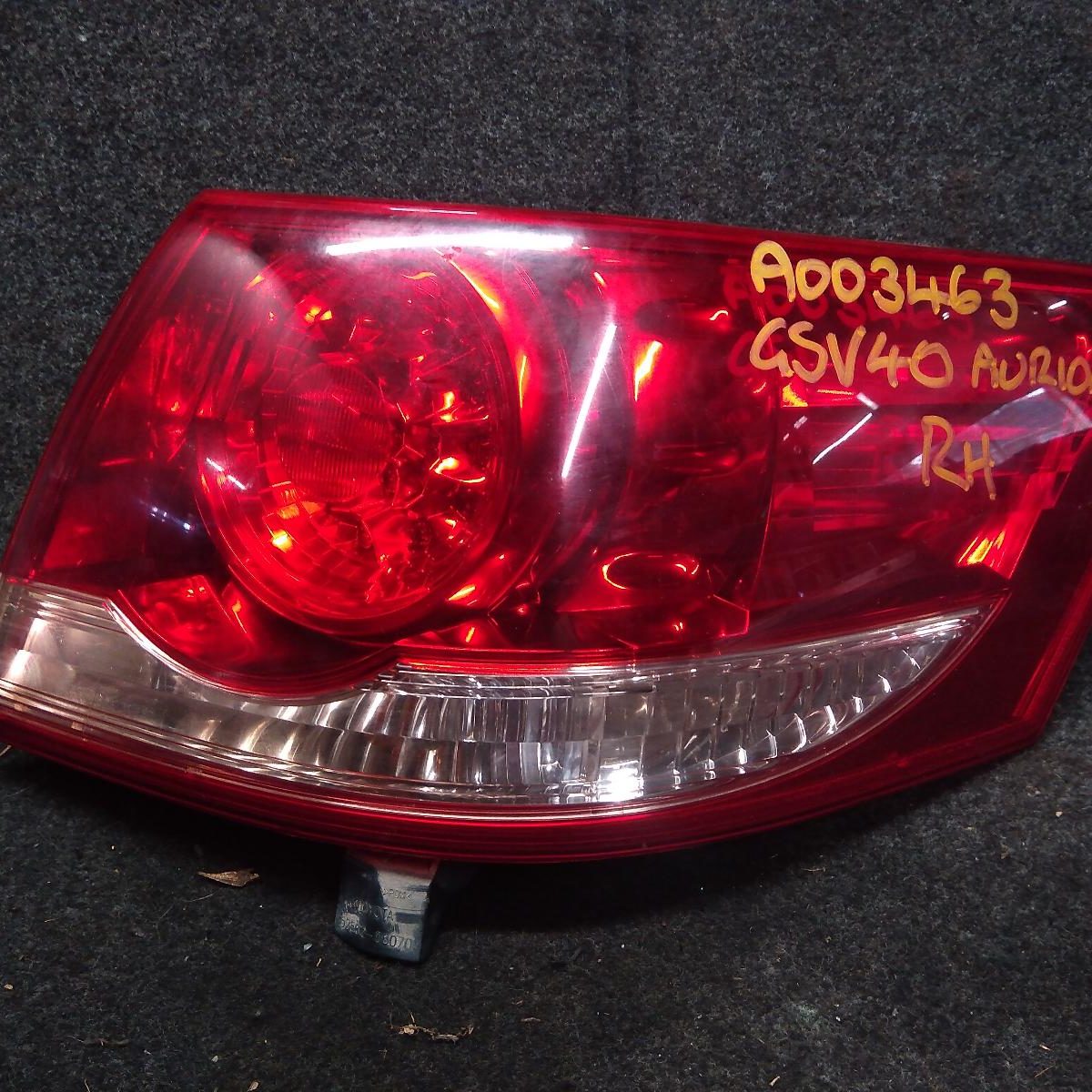 2007 TOYOTA AURION RIGHT TAILLIGHT