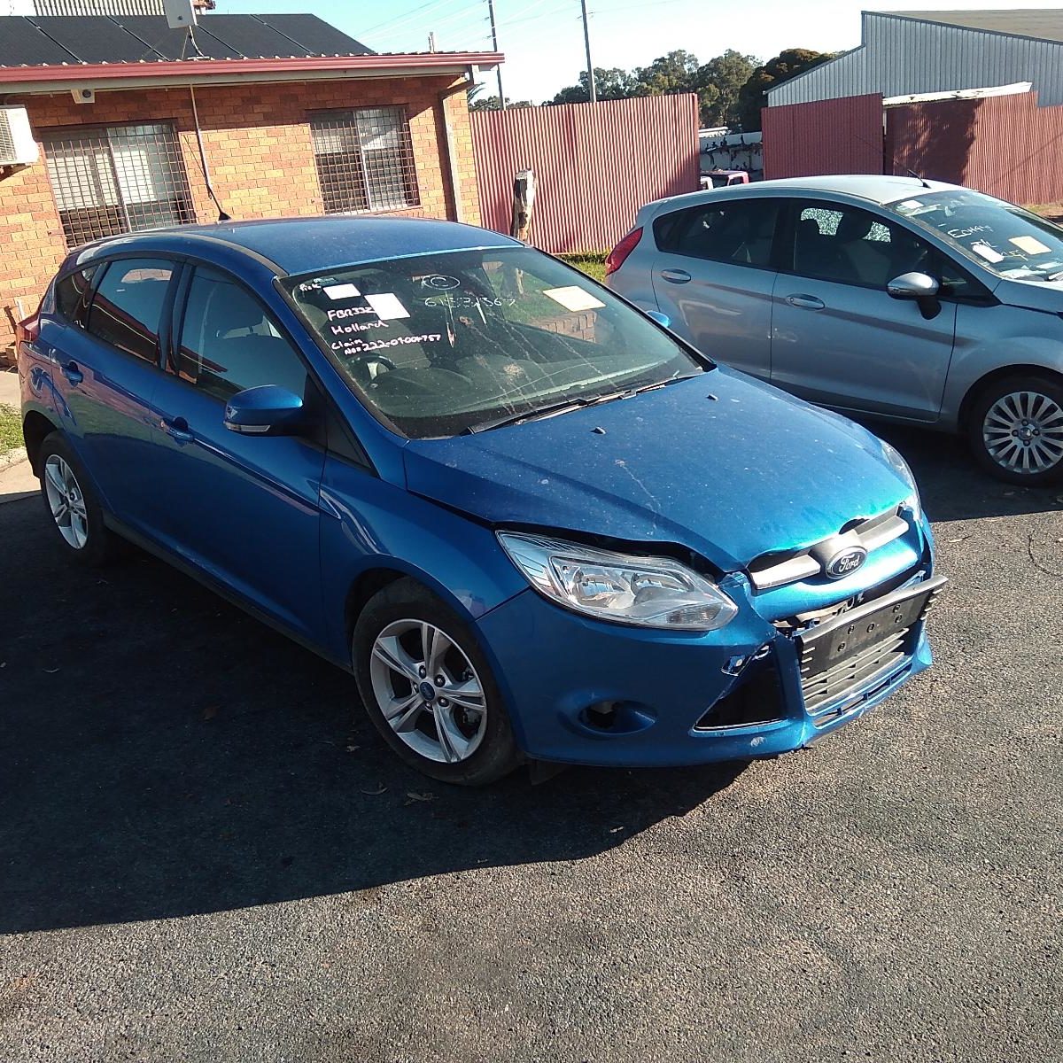 2015 FORD FOCUS LEFT REAR DOOR/SLIDING