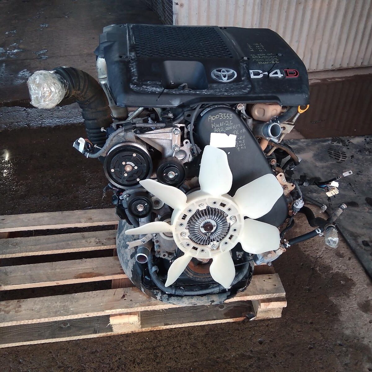 2011 TOYOTA HILUX Engine