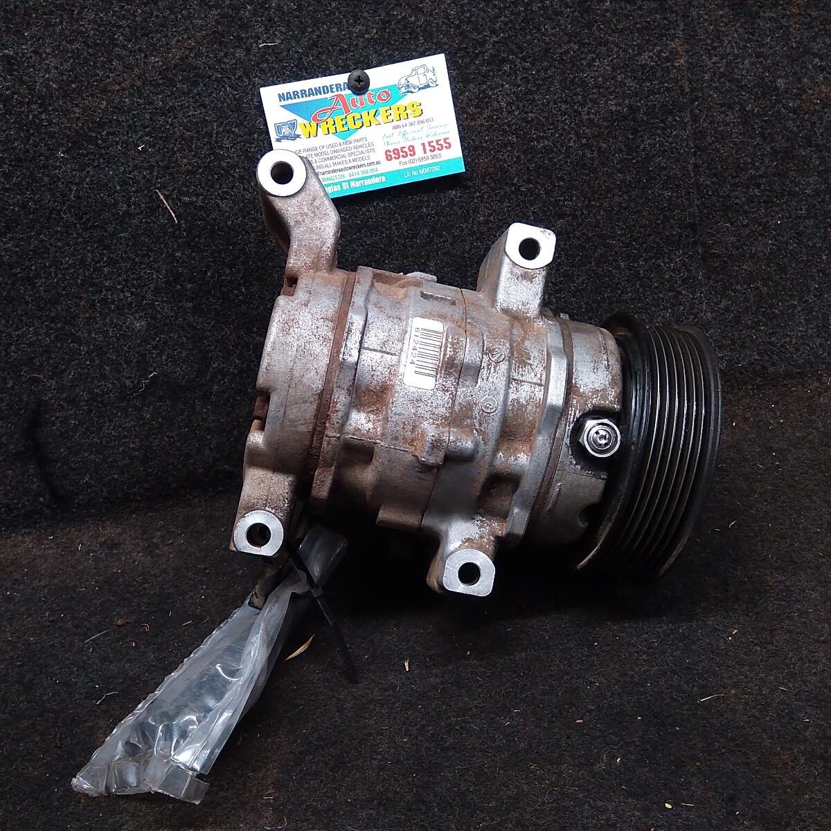 2011 TOYOTA HILUX A/C COMPRESSOR