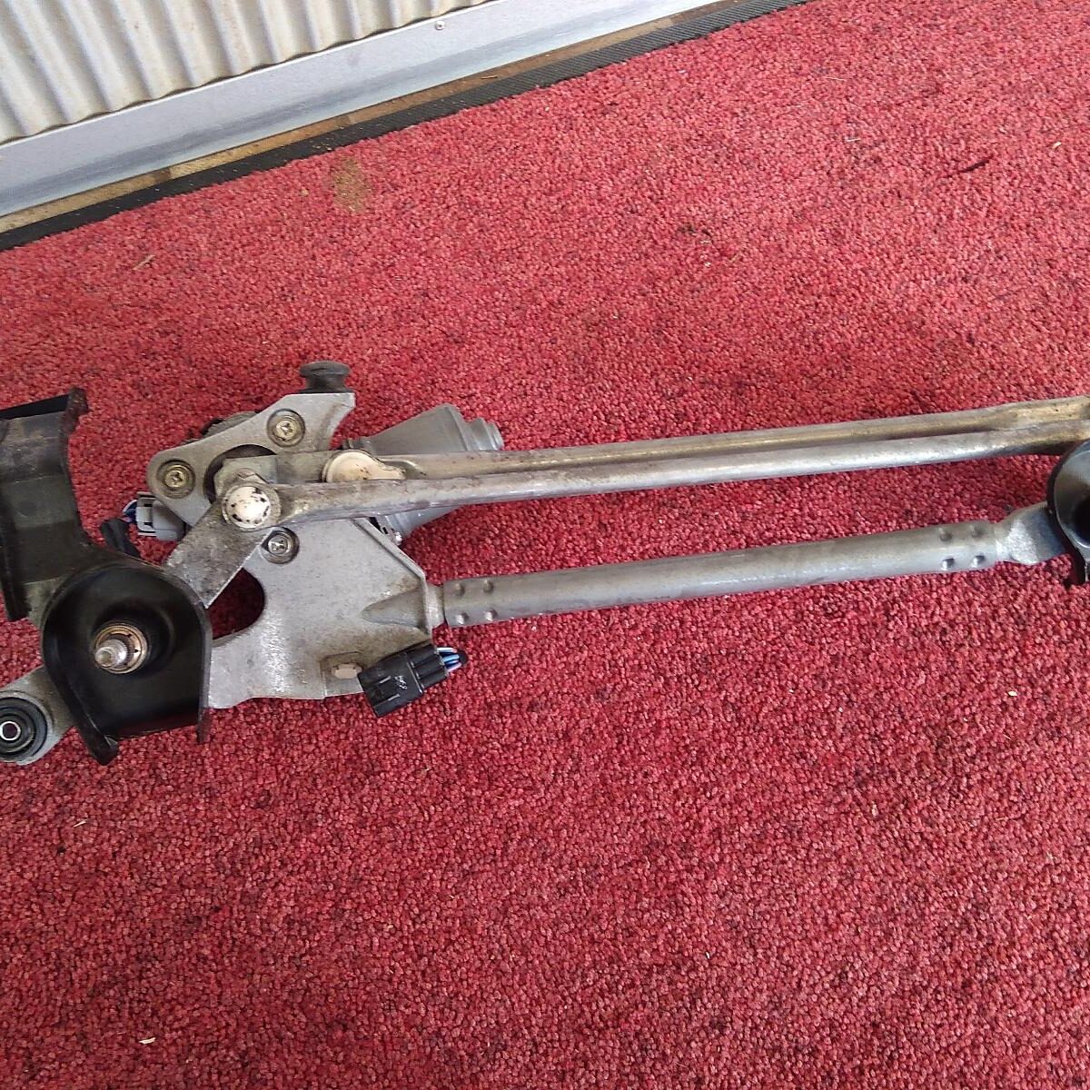 2013 TOYOTA RAV4 WIPER MOTOR