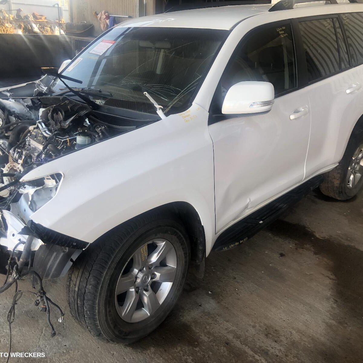 2017 TOYOTA PRADO Injector Pump