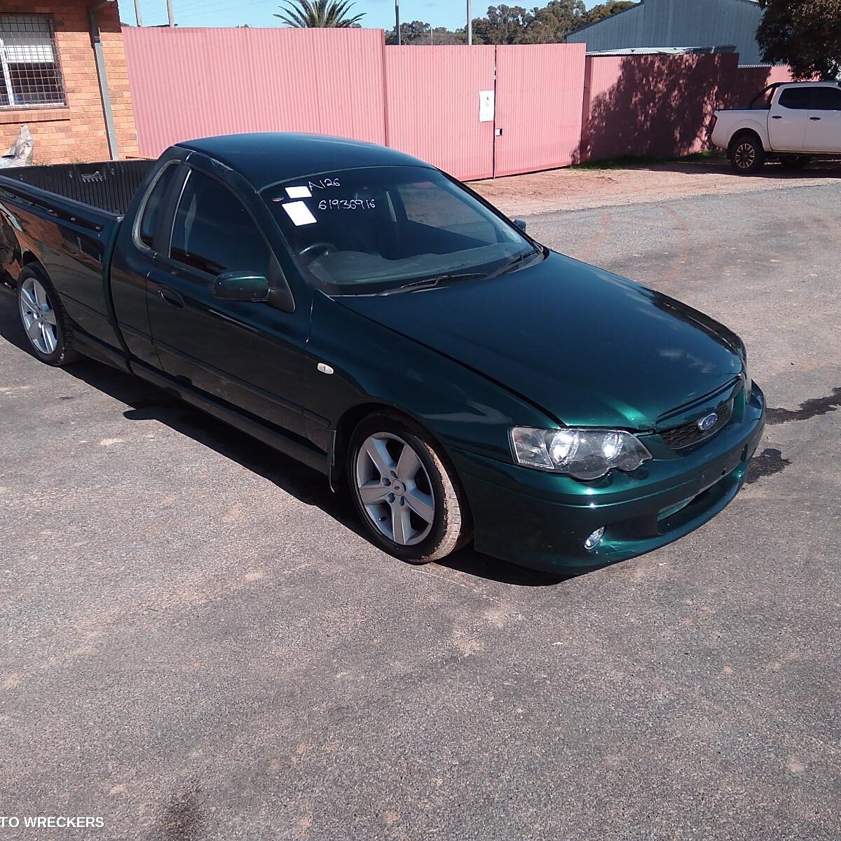 2002 FORD FALCON Engine