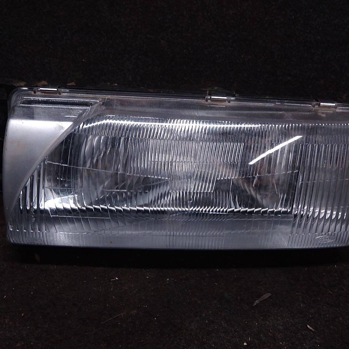 1992 FORD LASER LEFT HEADLAMP