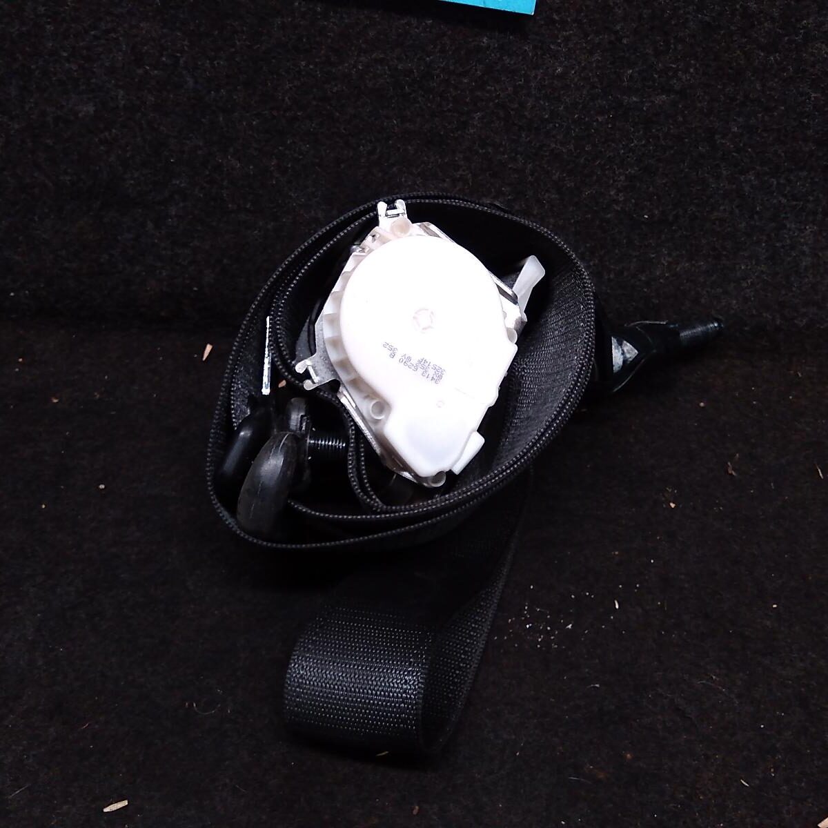 2014 HOLDEN COMMODORE Seatbelt/Stalk