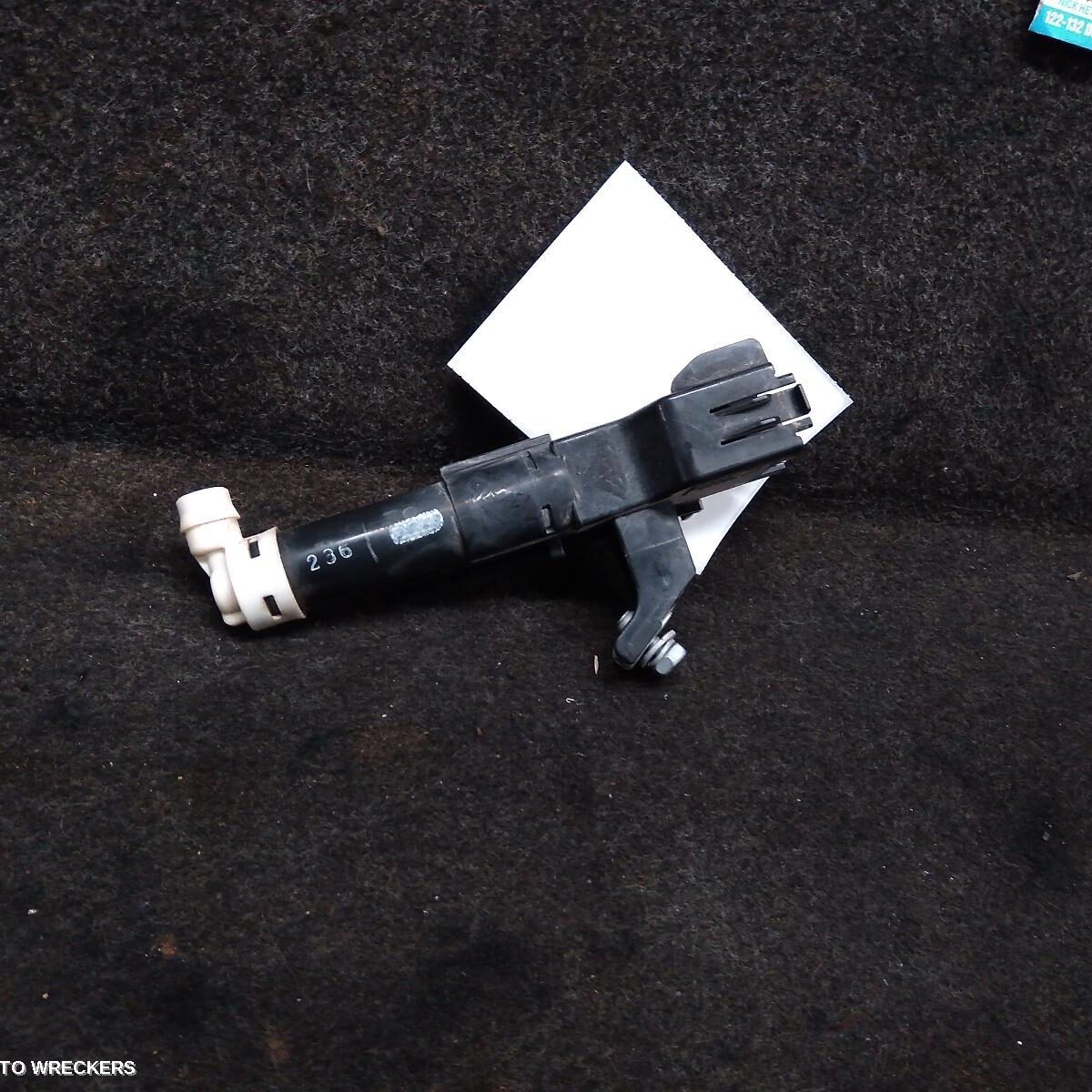 2012 TOYOTA PRADO Washer Jet