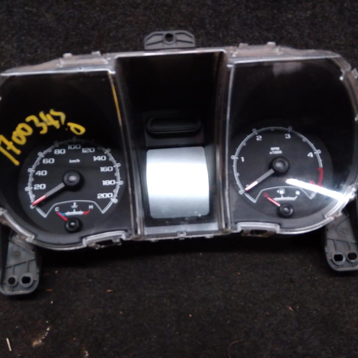 2015 HOLDEN COLORADO INSTRUMENT CLUSTER