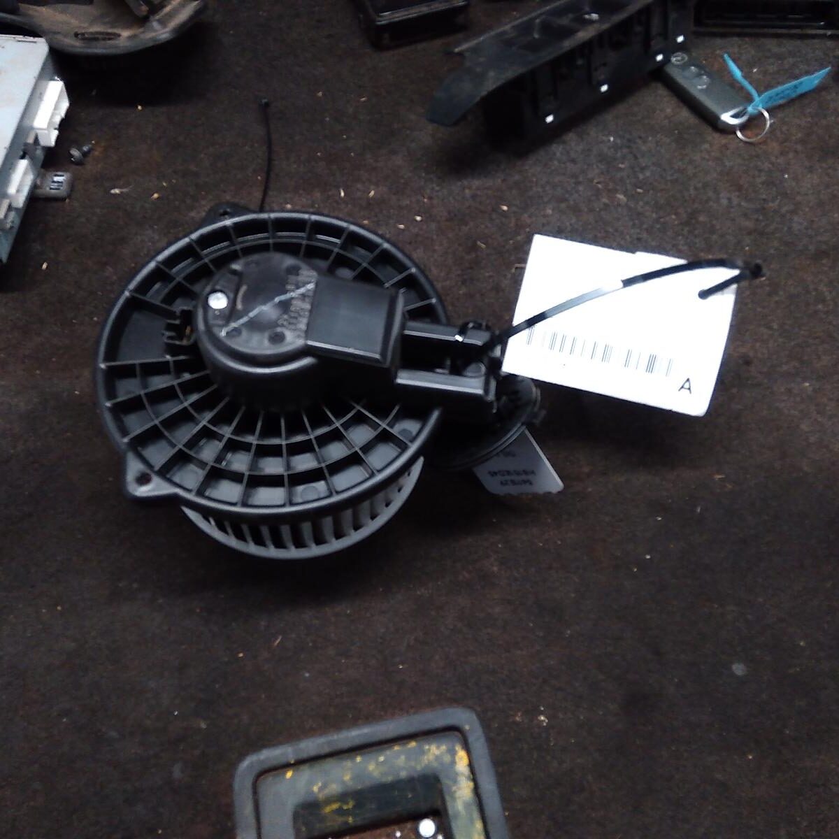 2016 MAZDA 2 HEATER FAN MOTOR