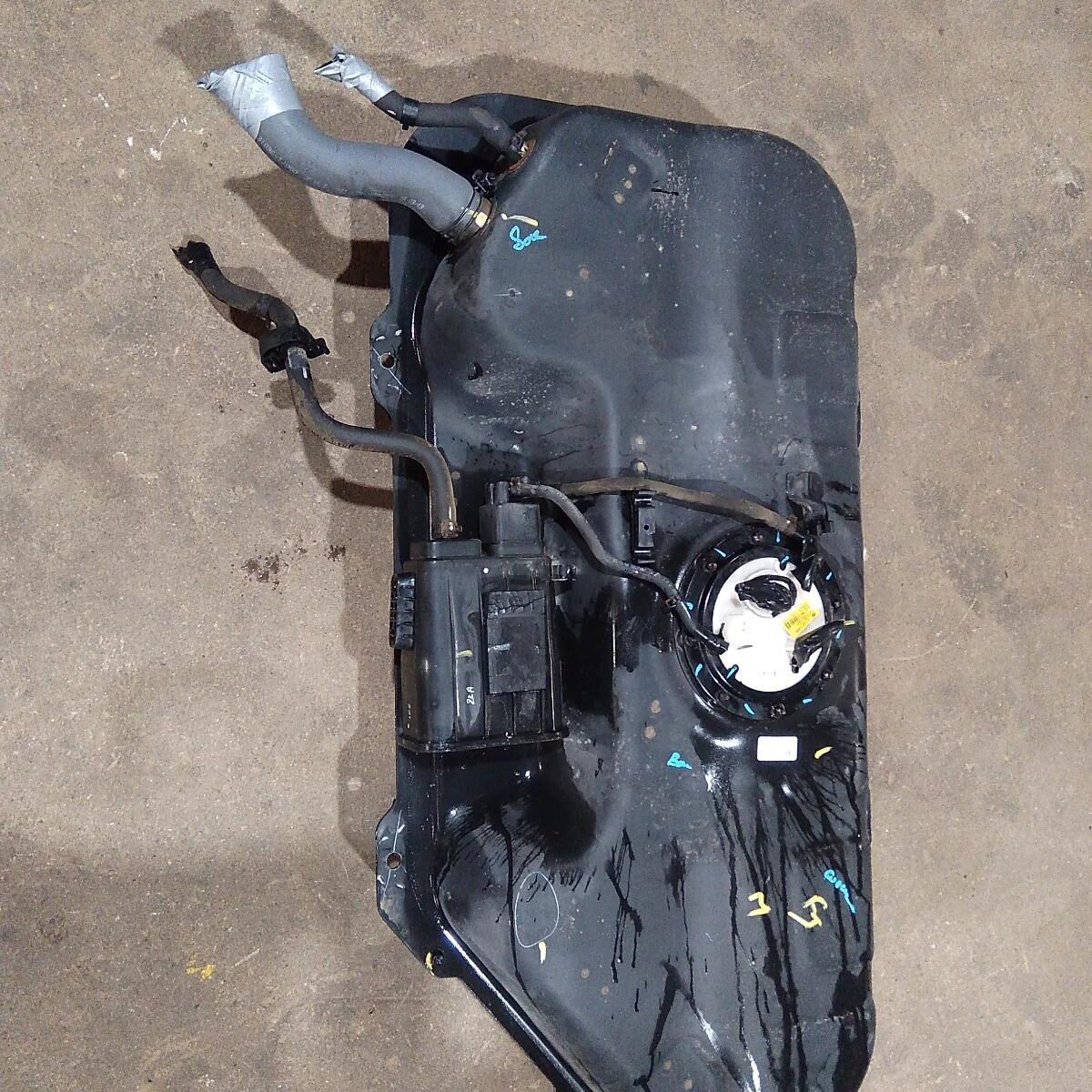 2013 HYUNDAI I20 Fuel Tank