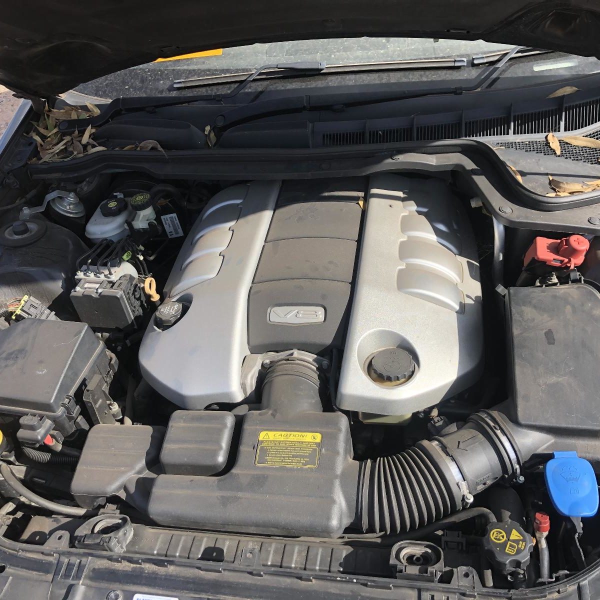 2009 HOLDEN COMMODORE GRILLE