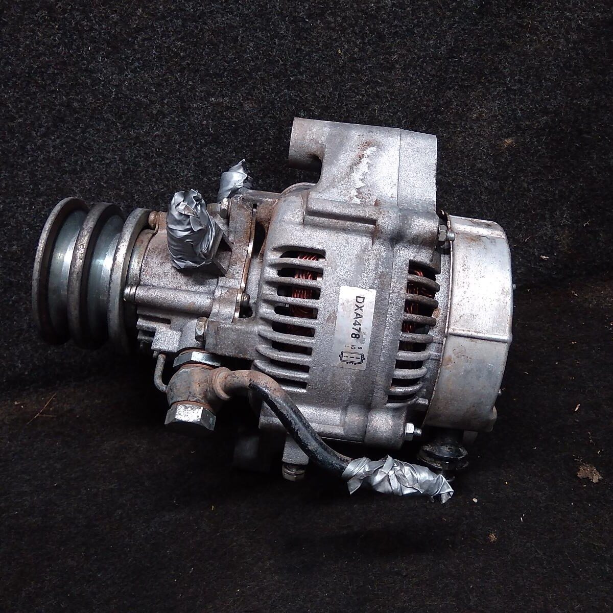 2001 TOYOTA HILUX ALTERNATOR