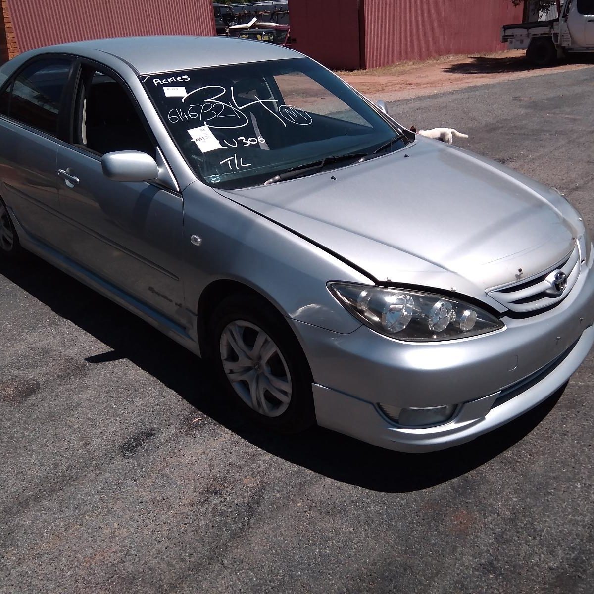 2006 TOYOTA CAMRY REAR SPOILER