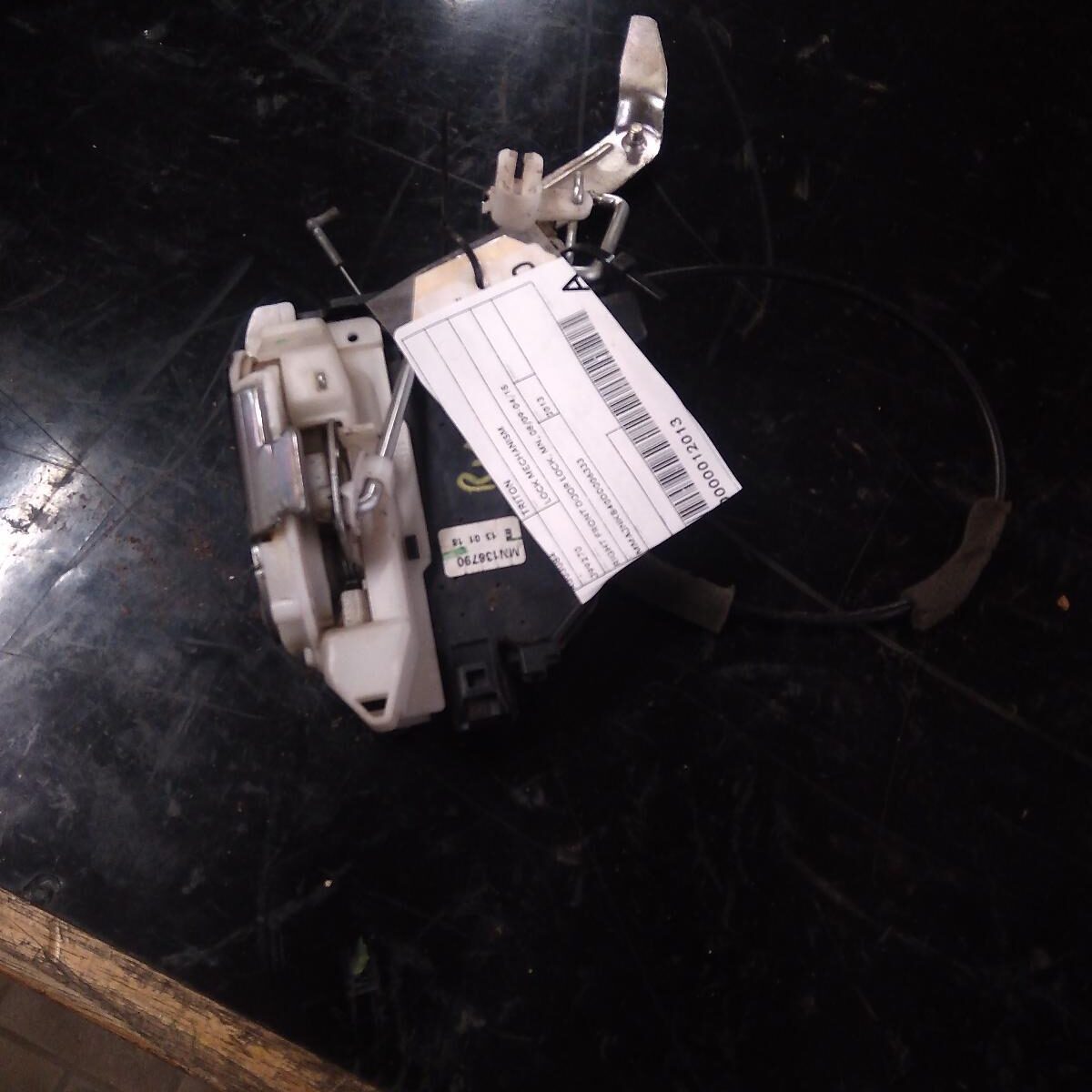 2013 MITSUBISHI TRITON Door/Boot/Gate Lock