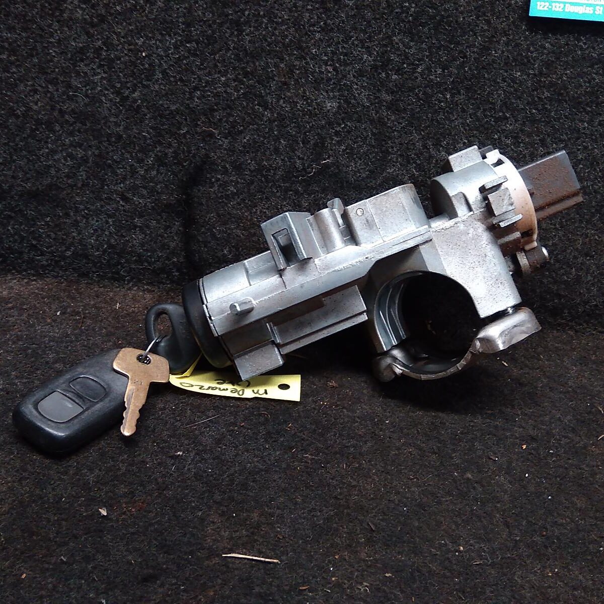 2010 FORD RANGER IGNITION W/ KEY