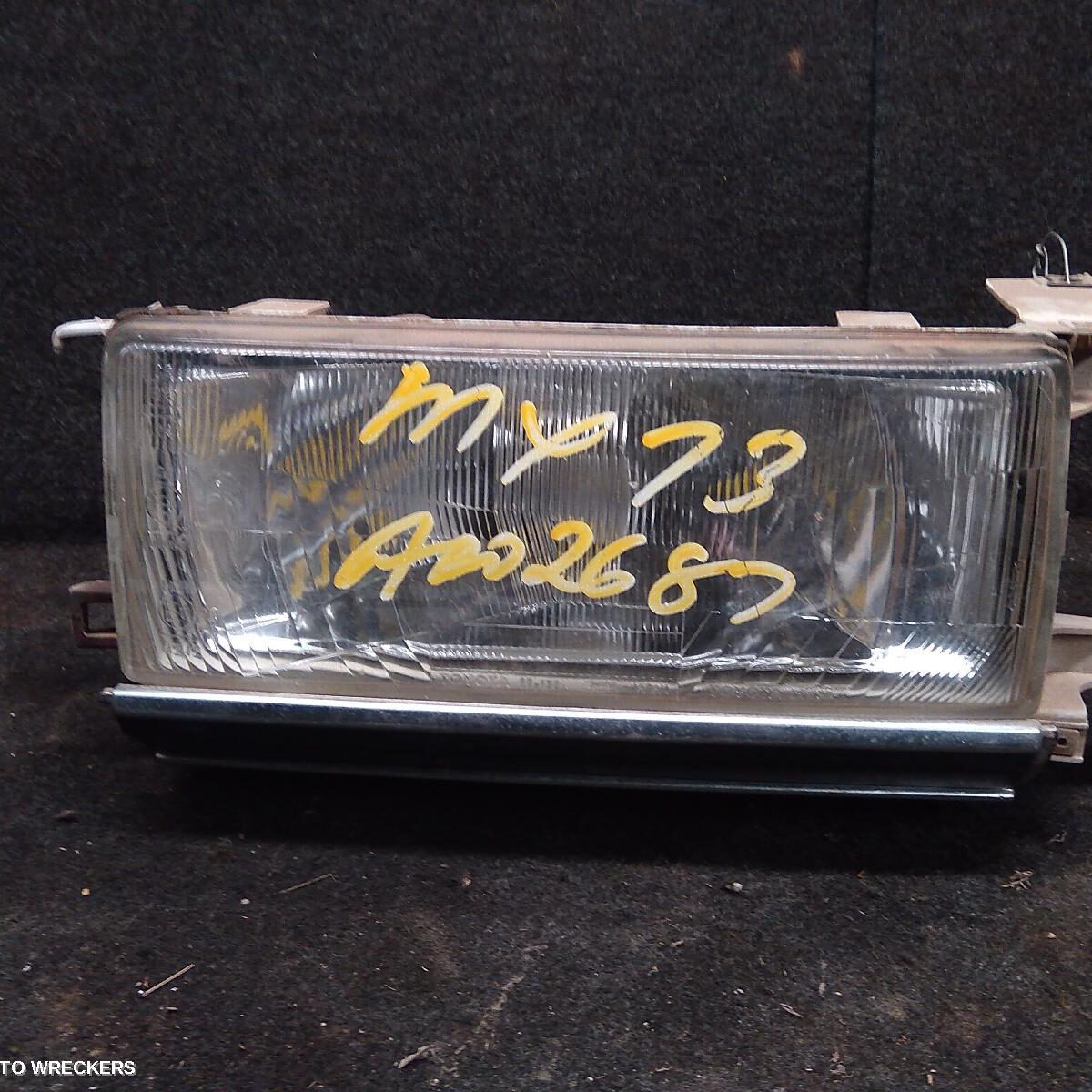 1985 TOYOTA CRESSIDA Left Headlamp