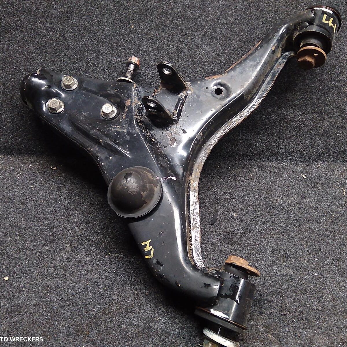 2015 MITSUBISHI TRITON Left Front Lower Control Arm