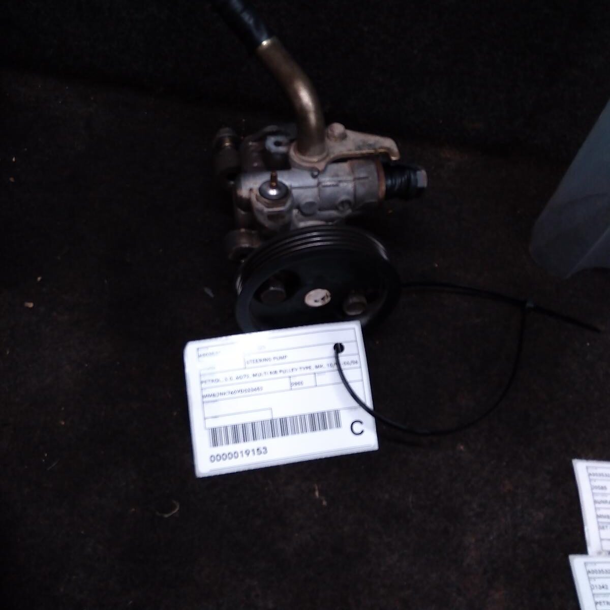 2000 MITSUBISHI TRITON STEERING PUMP