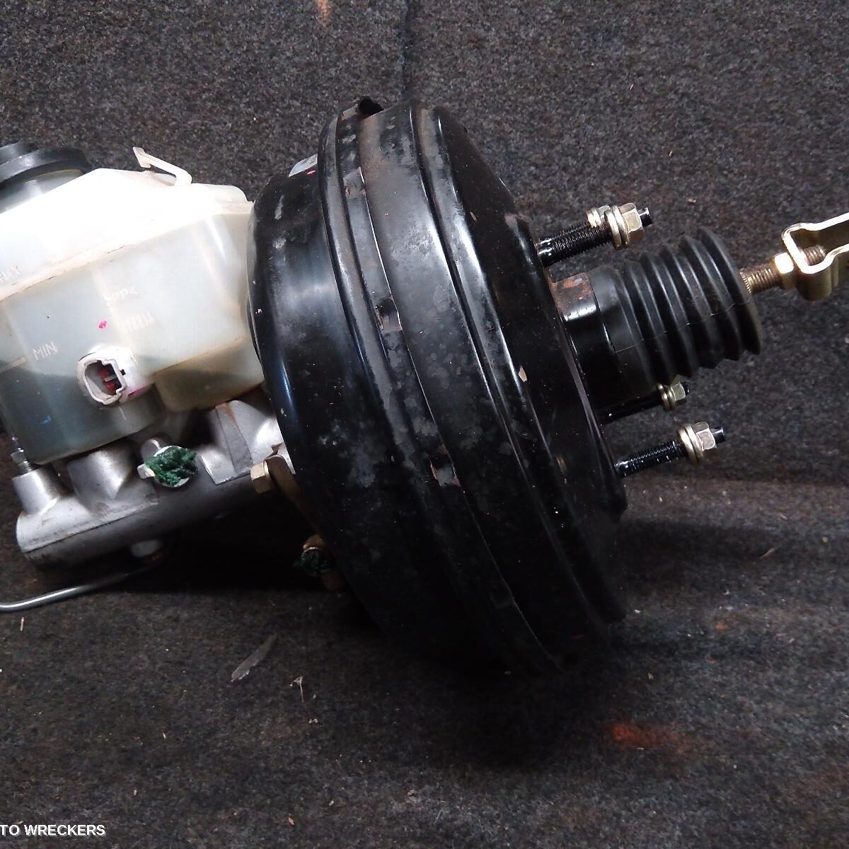 2005 TOYOTA CAMRY Brake Booster