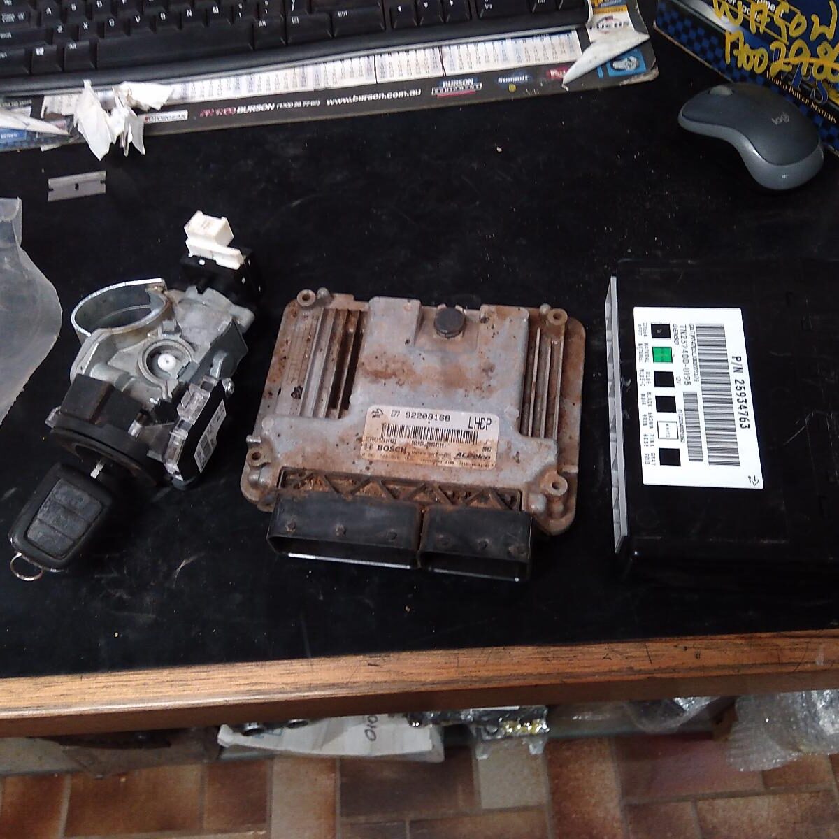 2008 HOLDEN COMMODORE Ecu