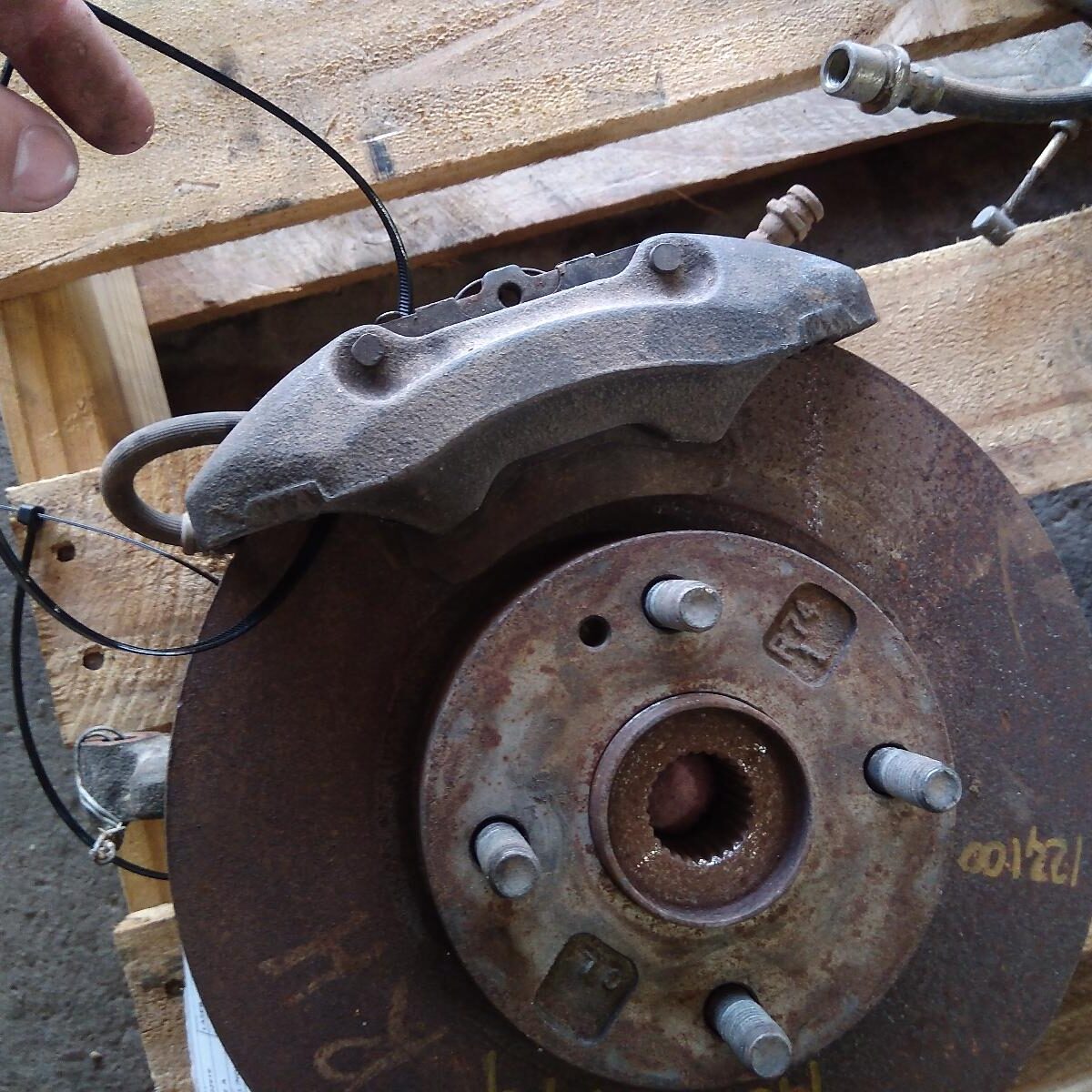 1998 FORD LASER CALIPER