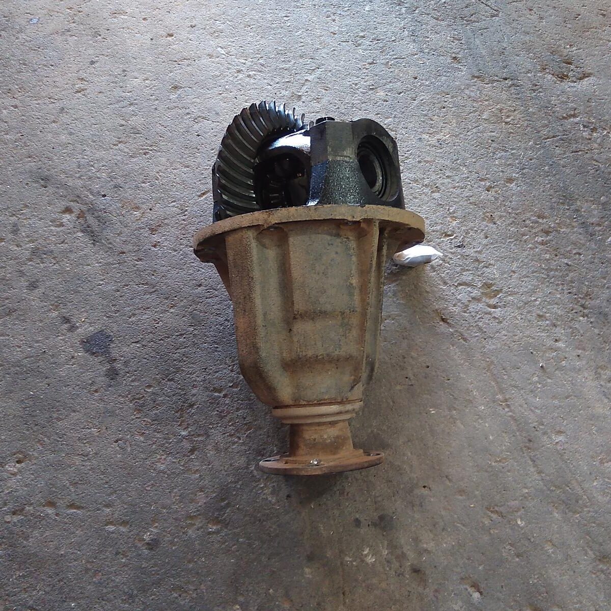 2010 FORD RANGER DIFFERENTIAL CENTRE