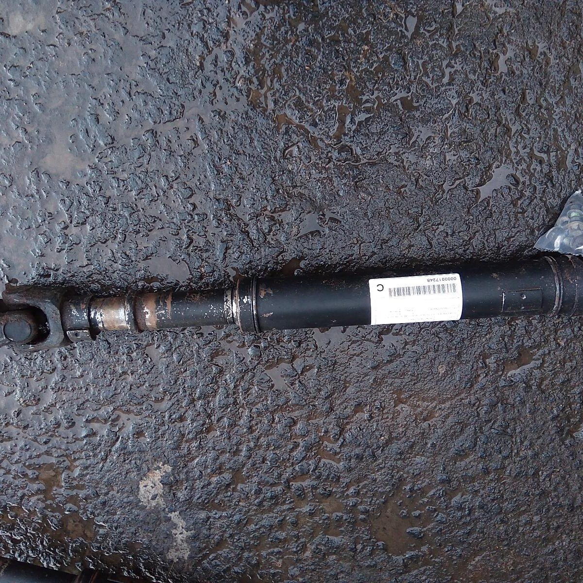 1999 TOYOTA LANDCRUISER FRONT PROP SHAFT