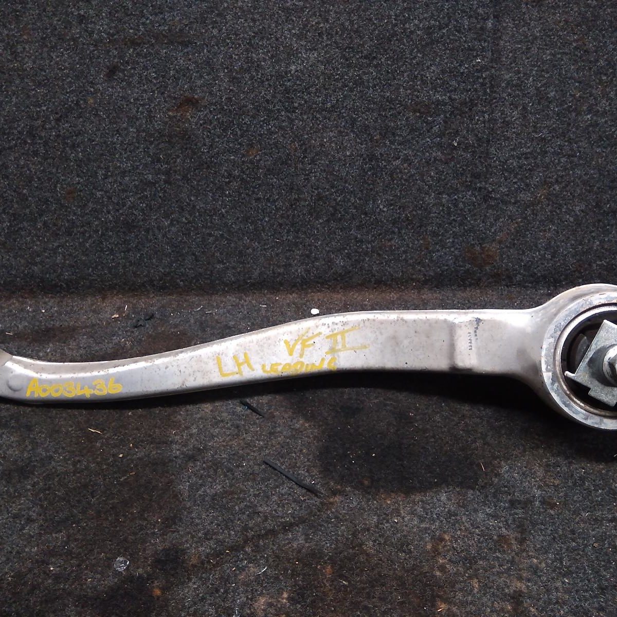 2015 HOLDEN COMMODORE LEFT FRONT LOWER CONTROL ARM