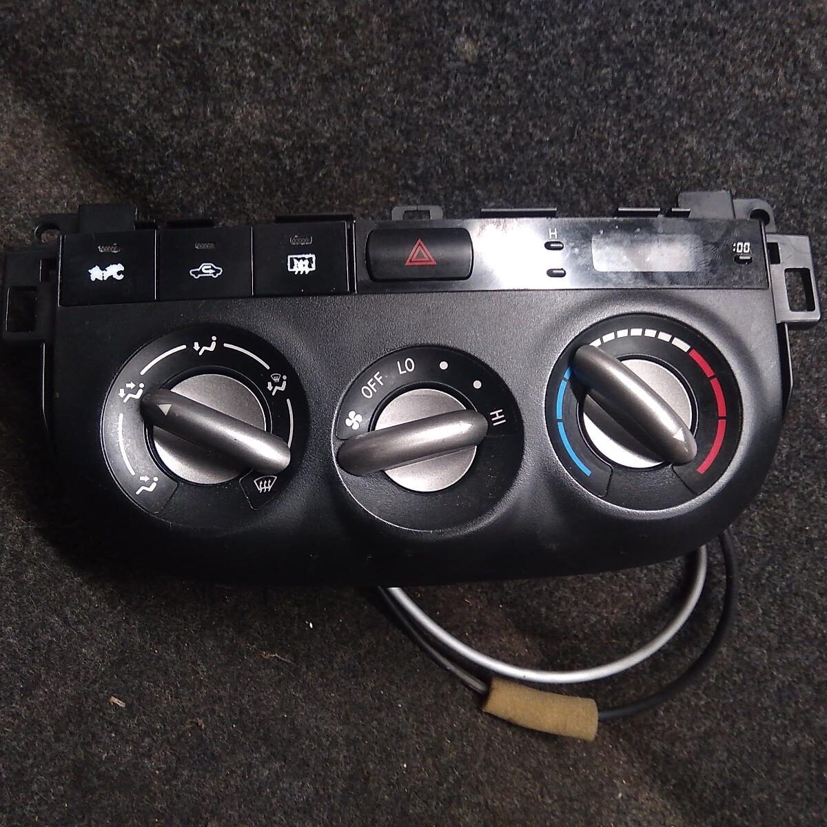 2004 TOYOTA RAV4 HEATER/AC CONTROLS