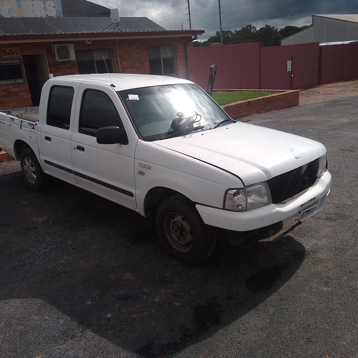 2005 FORD COURIER TRANS/GEARBOX