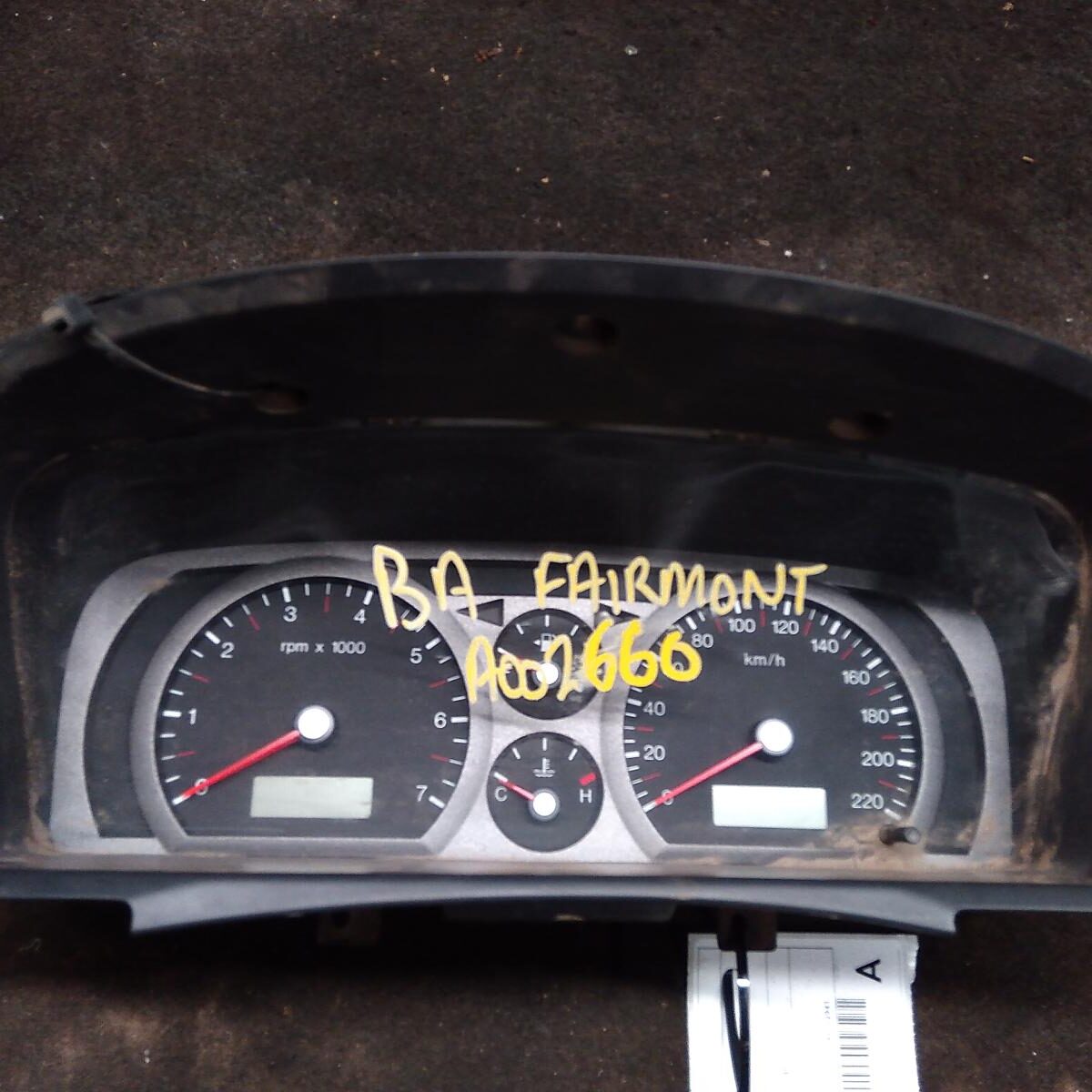 2005 FORD FALCON INSTRUMENT CLUSTER