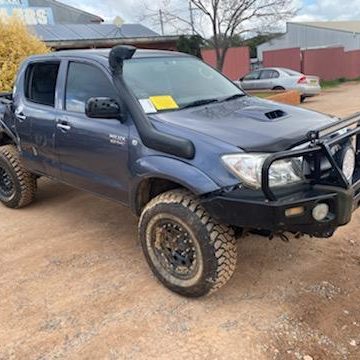 2009 TOYOTA HILUX STARTER