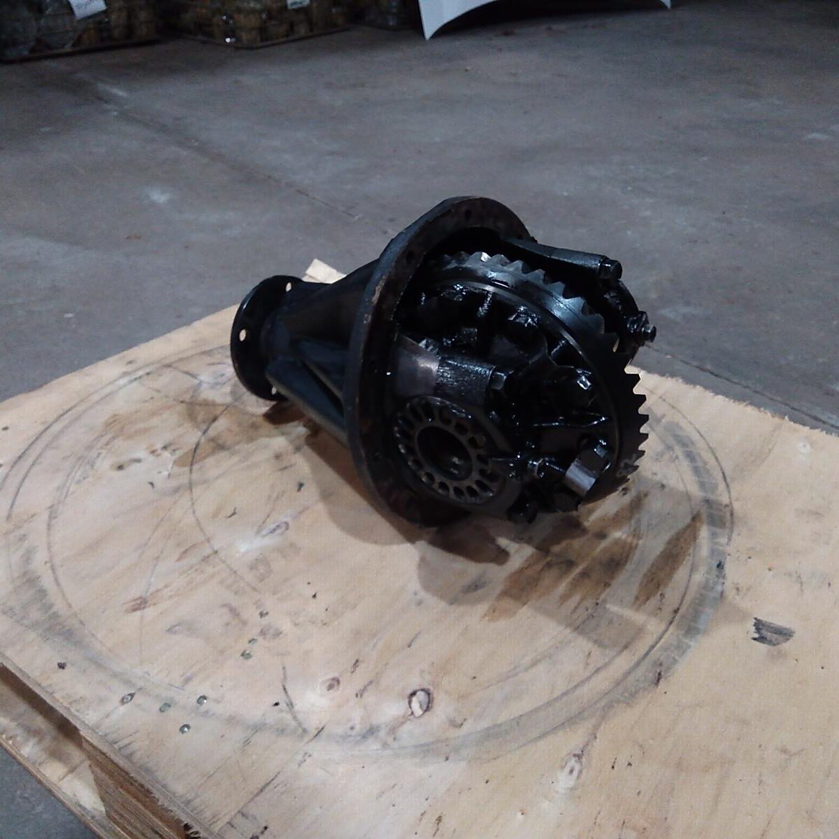 2011 TOYOTA HILUX DIFFERENTIAL CENTRE
