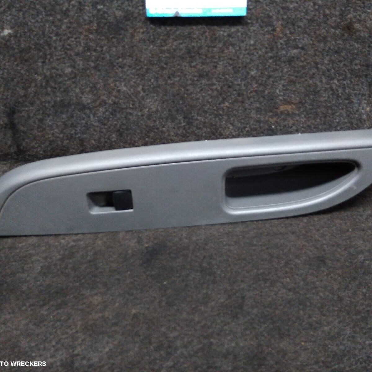 2018 MITSUBISHI TRITON Pwr Dr Wind Switch