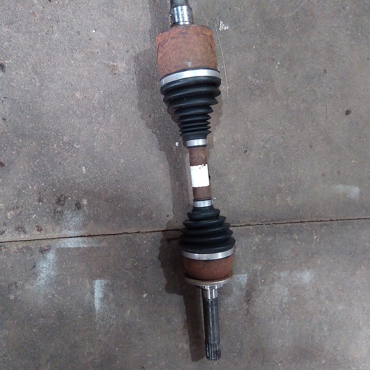 2015 HOLDEN COLORADO RIGHT DRIVESHAFT