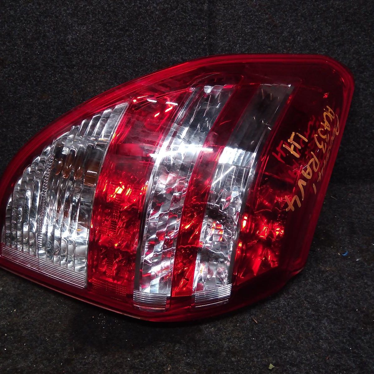 2010 TOYOTA RAV4 LEFT TAILLIGHT