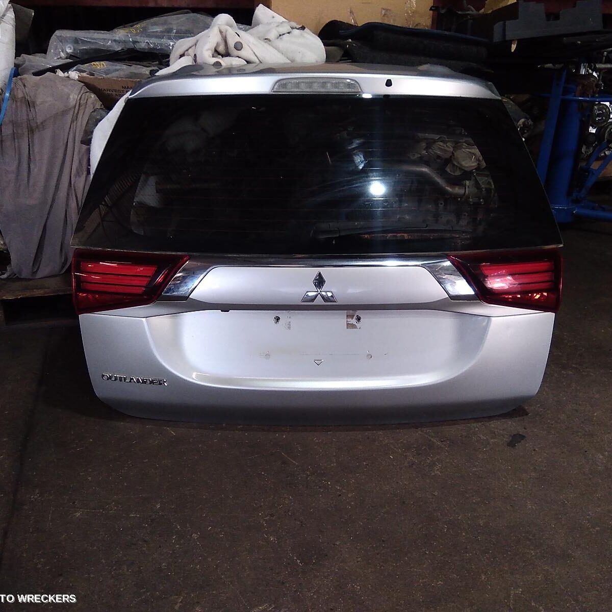 2020 MITSUBISHI OUTLANDER Bootlid/Tailgate