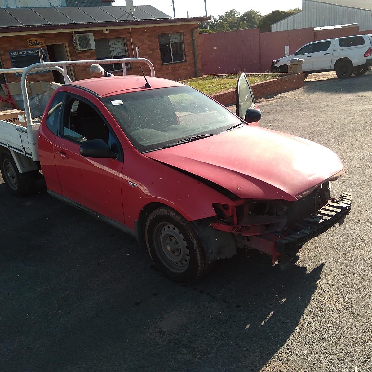 2010 FORD FALCON FRONT SEAT