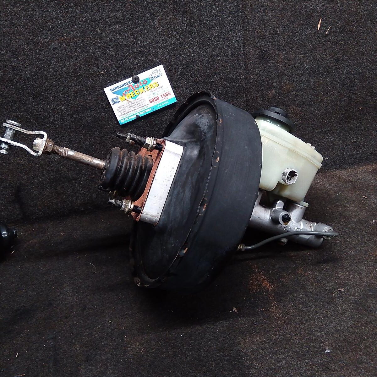 1996 TOYOTA HILUX Brake Booster
