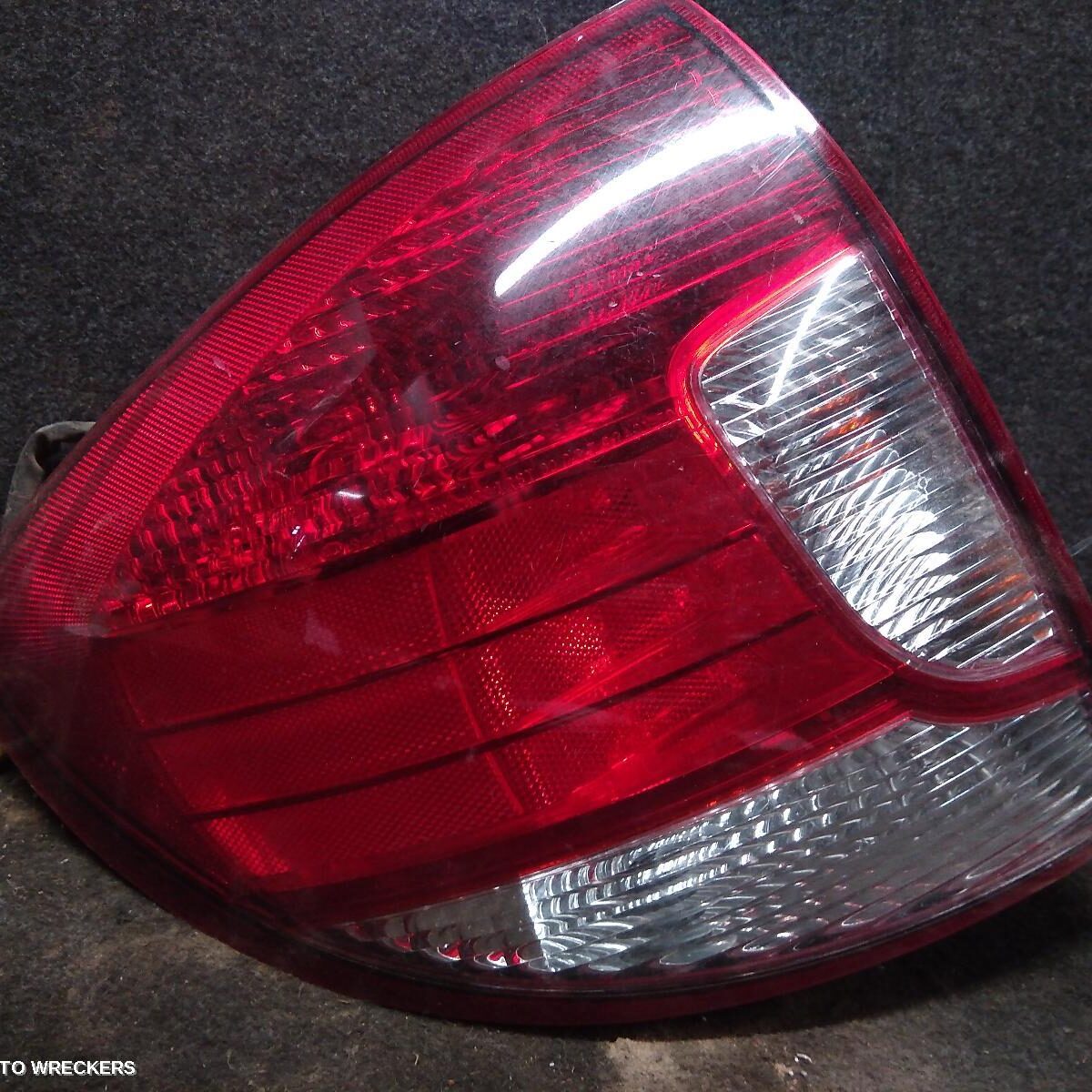2005 KIA RIO Left Taillight