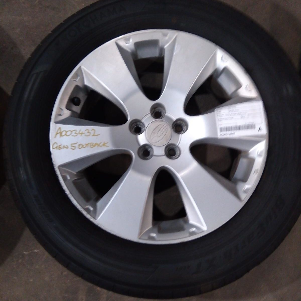 2010 SUBARU OUTBACK WHEEL MAG