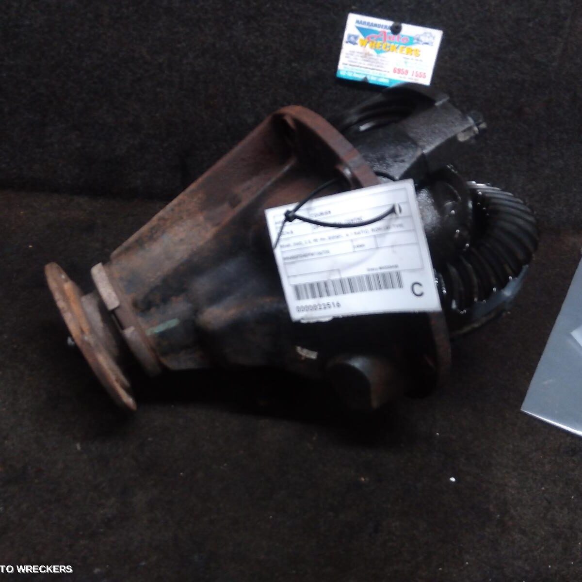 1999 FORD COURIER Differential Centre