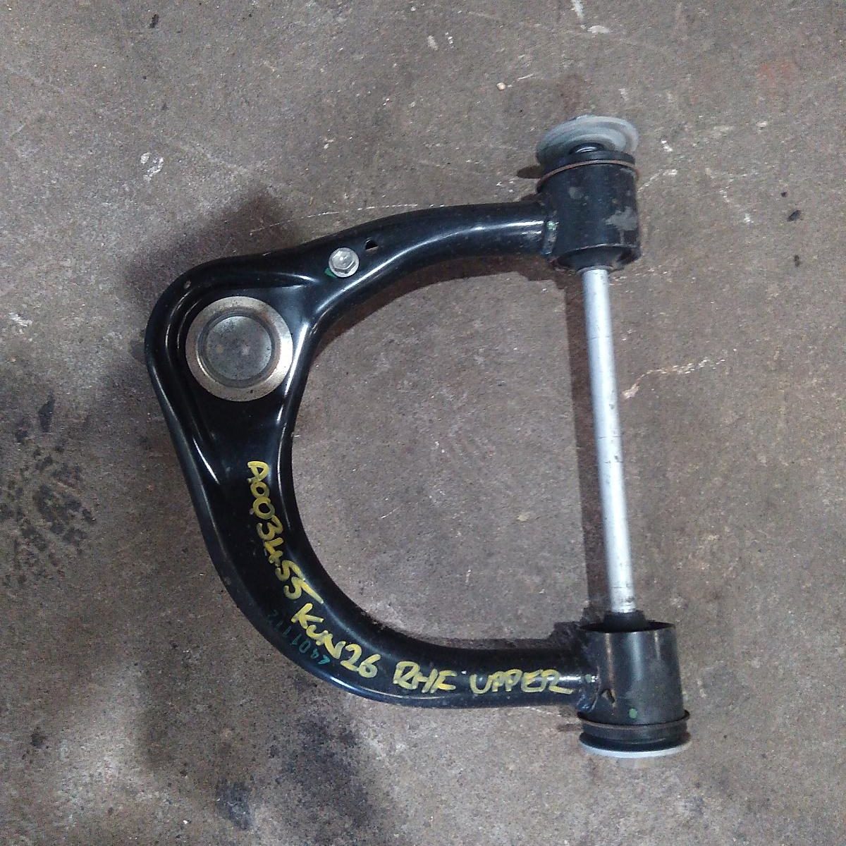 2011 TOYOTA HILUX RIGHT FRONT UPPER CONTROL ARM