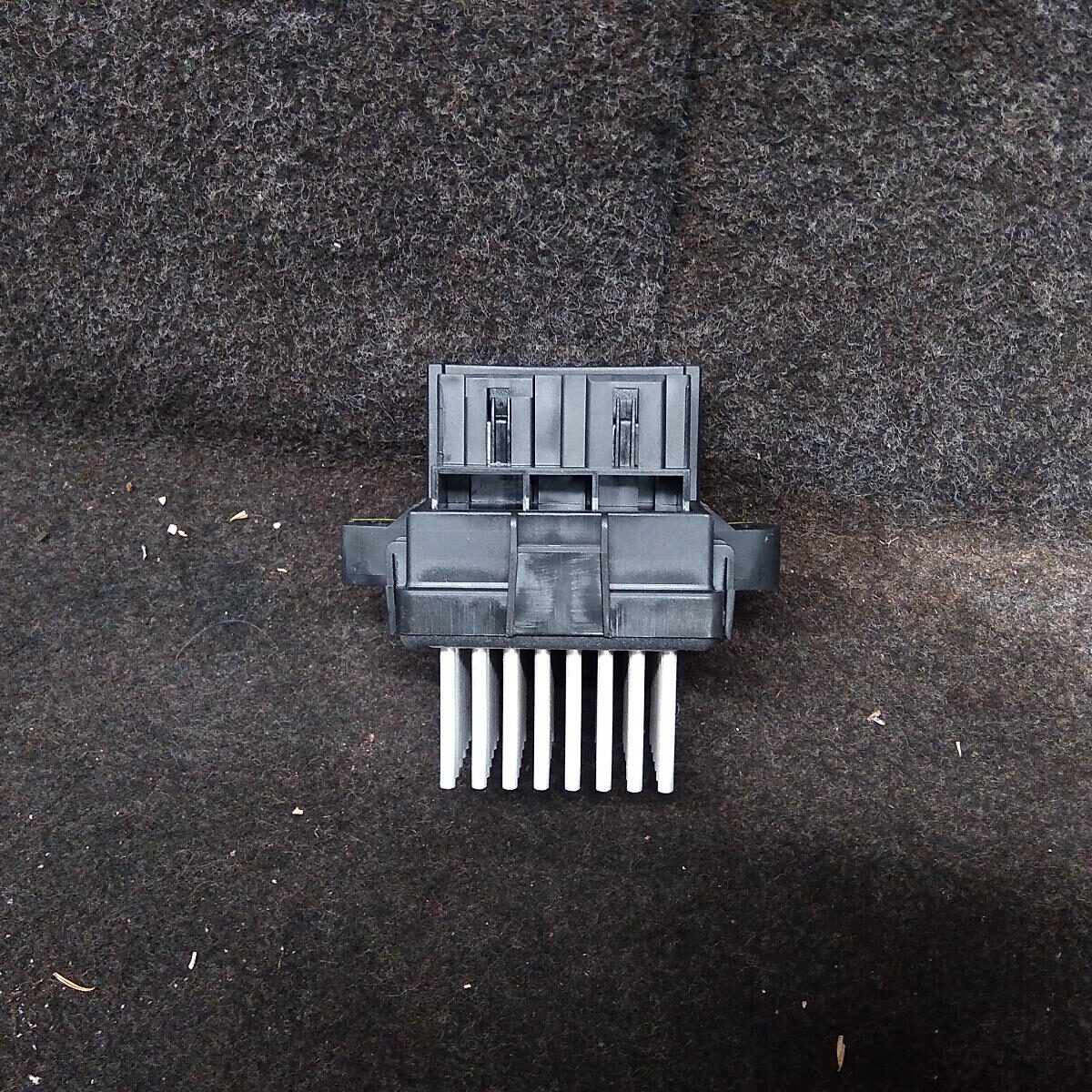 2014 HOLDEN COMMODORE Fan Speed Resistor