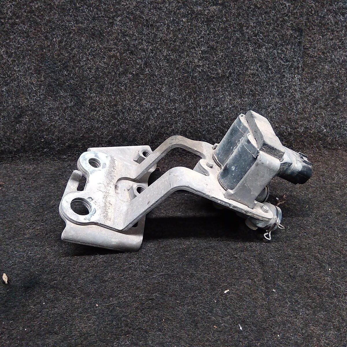 2012 TOYOTA PRADO Air Ride Compressor