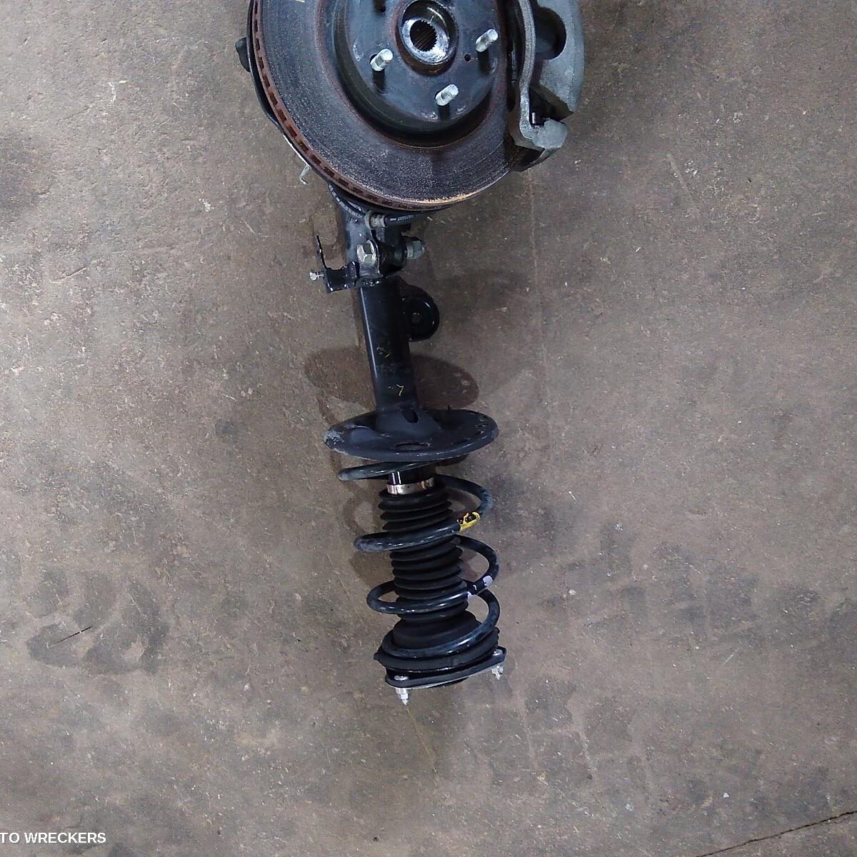 2013 TOYOTA RAV4 Left Front Strut